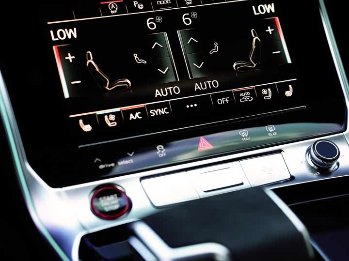 Audi RS 6 2025 RS 6 Avant GT — фото 14