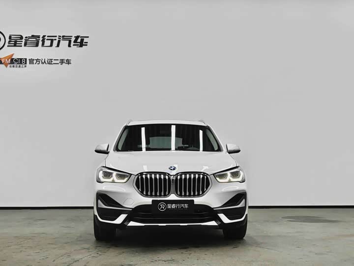 BMW X1 2022 x Drive 25 Li — фото 10
