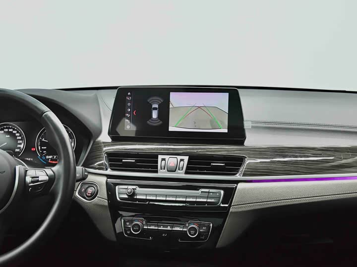 BMW X1 2022 x Drive 25 Li — фото 35