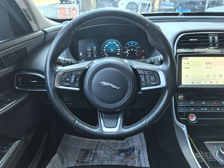 Jaguar XEL 2019 2.0 T 200 PS — фото 14