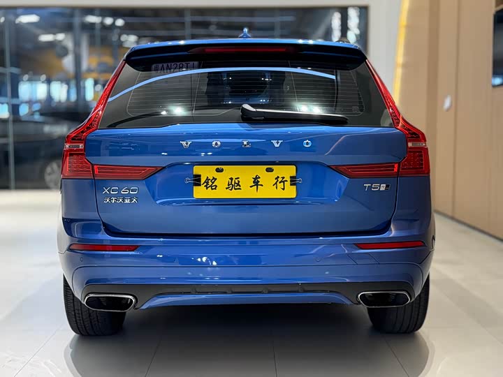 Volvo XC60 2020 T 5 4 WD — фото 5