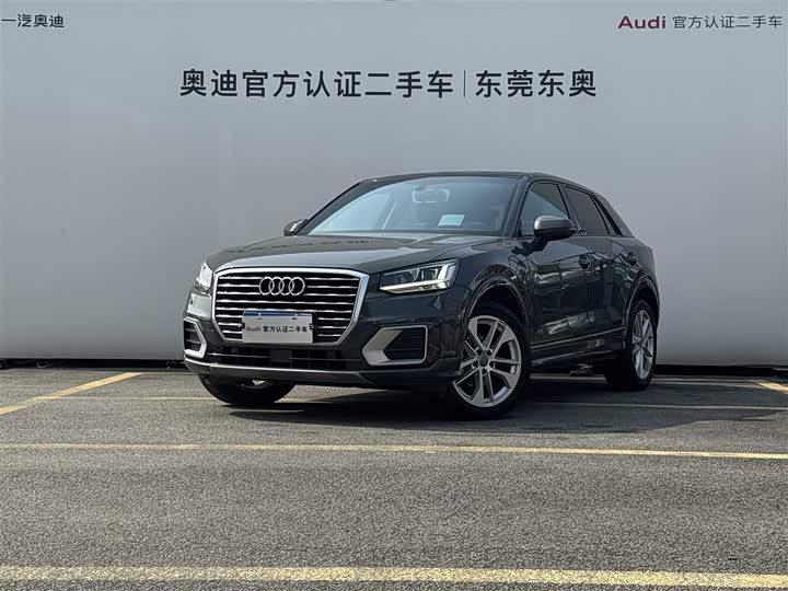 Audi Q2L 2020 35 TFSI — фото 1