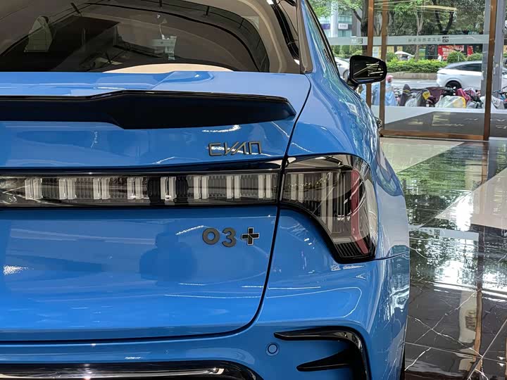 Lynk & Co 03 2023 03+ 2.0 TD ATCyan — фото 25