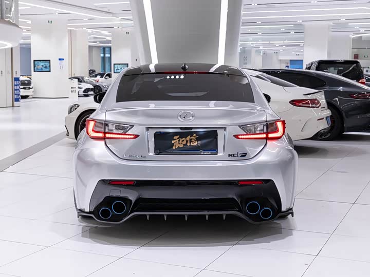 Lexus RC 2015 F 5.0 L — фото 5