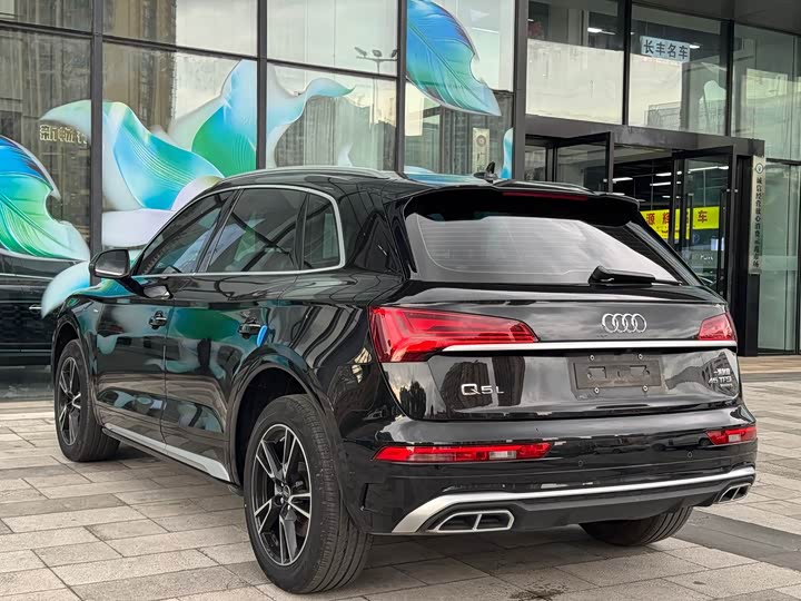 Audi Q5L 40T стиль-динамик — фото 6
