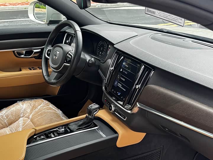 Volvo V90 2019 Cross Country T 5 AWD VI — фото 17