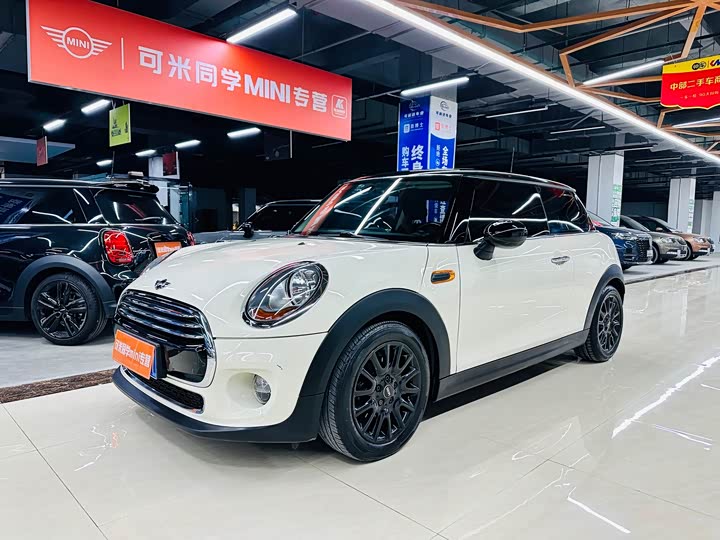 MINI Hatch — фото 1