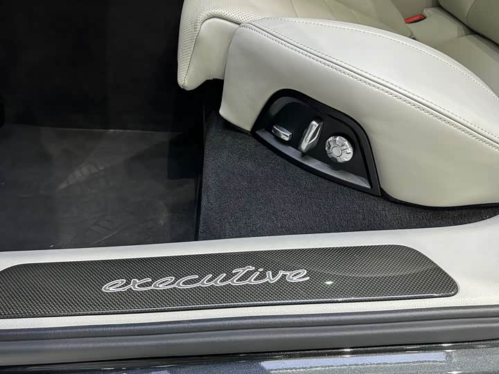 Porsche Panamera 2021 Panamera Turbo S 4.0 T — фото 16