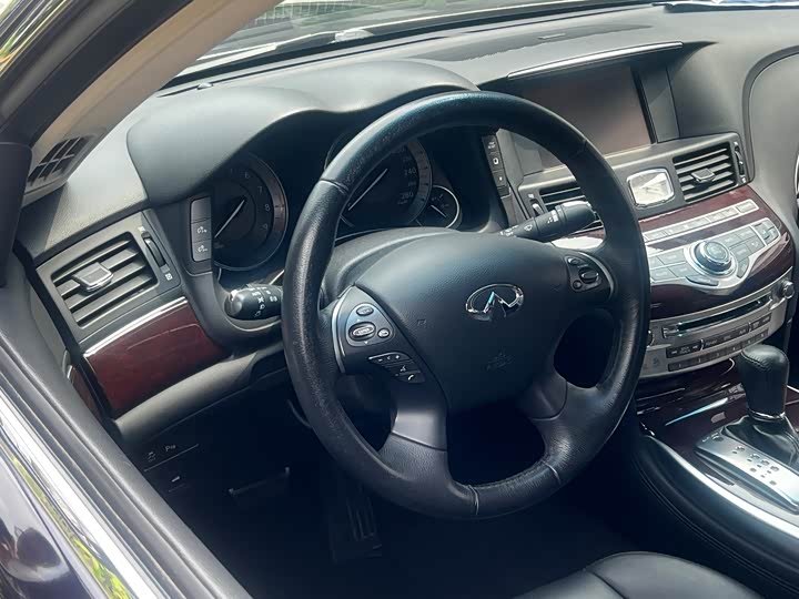 Infiniti Q70 2015 Q 70 L 2.5 L — фото 18