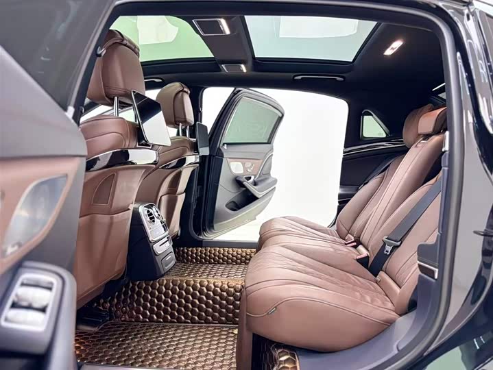 Lorinser MAYBACH 2018 S 650 — фото 29