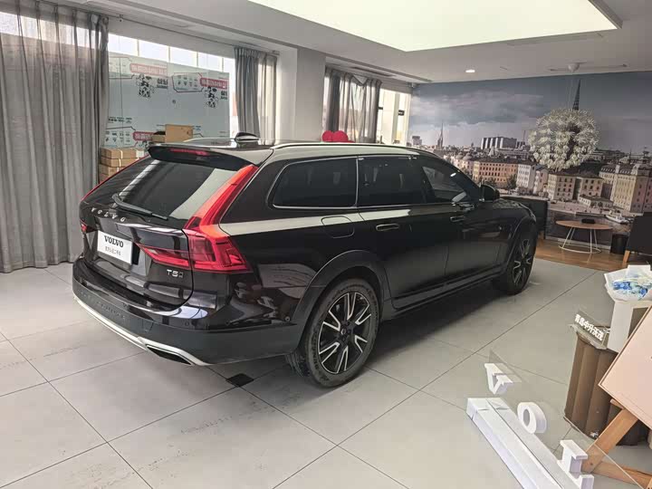 Volvo V90 2019 Cross Country T 5 AWD V — фото 20