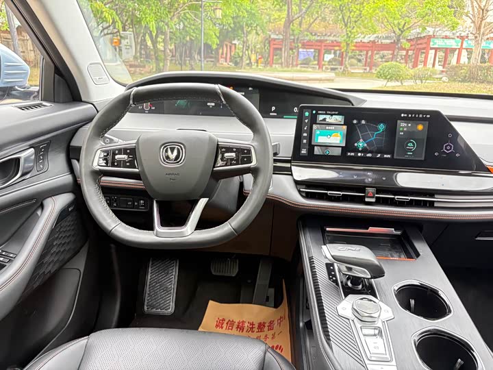 Changan UNI-K 2021 2.0 T Premium — фото 21