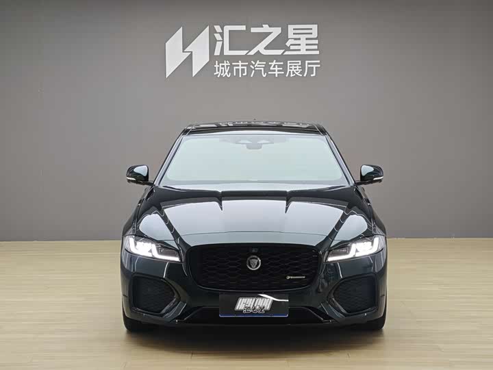 Jaguar XFL 2021 XFL 2.0 T P 250 4 WD — фото 4