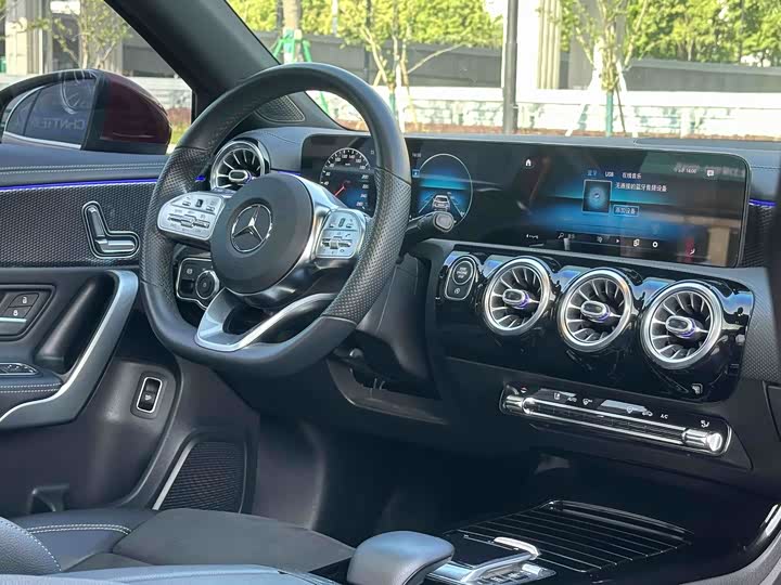 Mercedes-Benz A-Class 2020 A 200 L — фото 7