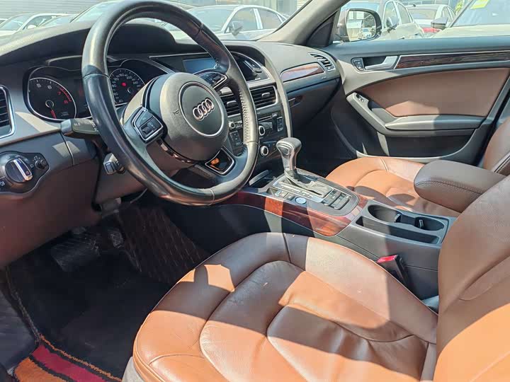 Audi A4L 2016 35 TFSI S line Comfort — фото 12