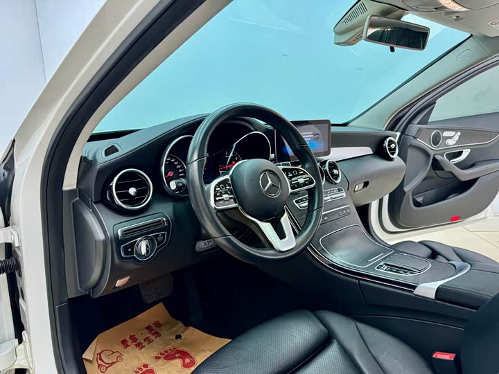 Mercedes-Benz C-Class 2019 C 260 L — фото 6