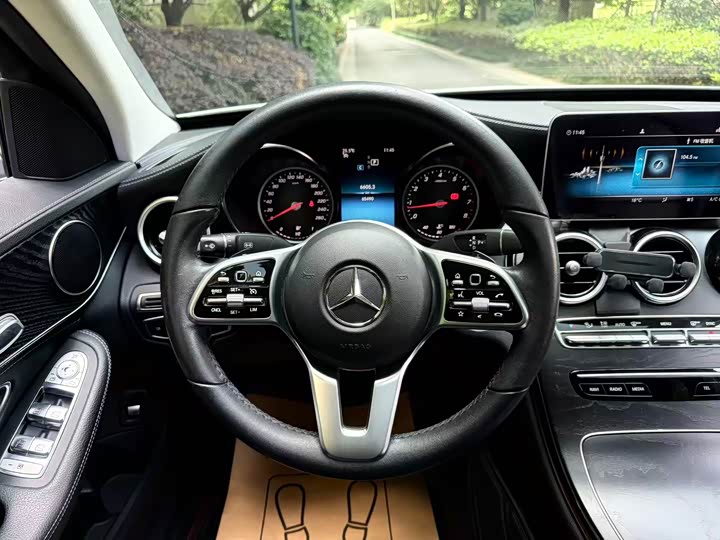 Mercedes-Benz C-Class 2019 C 180 L — фото 7