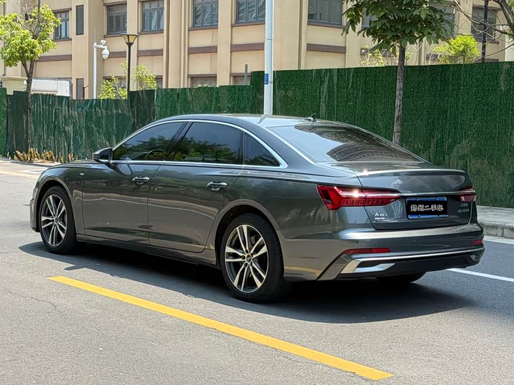 Audi A6L 40 TFSI люкс-динамик — фото 9