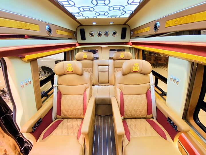 GMC SAVANA 2016 5.3 L G 550 S 4 WD — фото 23