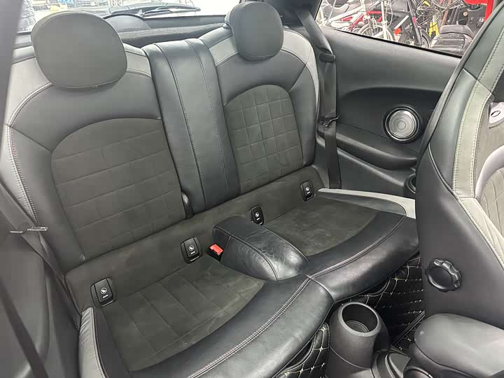 MINI Hatch — фото 16