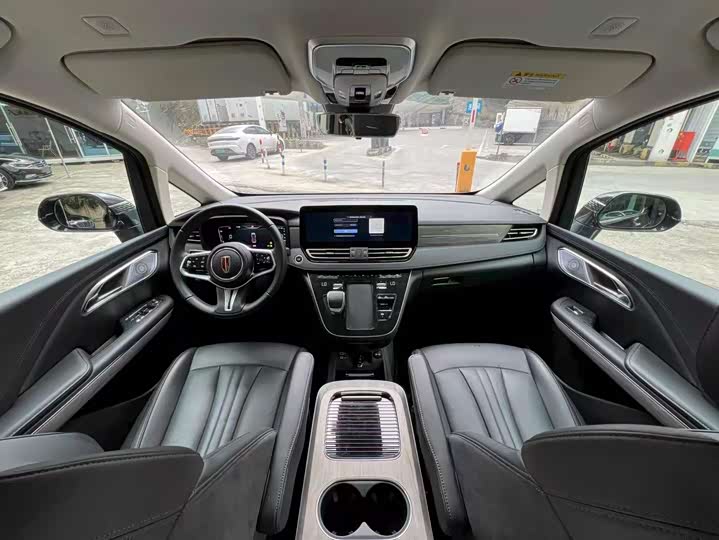 Hongqi HQ9 PHEV 2024 2.0 T 4 WD — фото 10