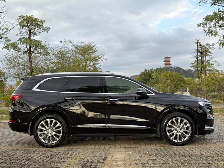Buick Enclave — фото 7