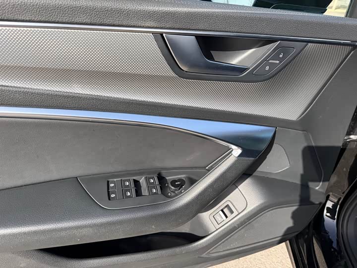 Audi A6L 2022 45 TFSI — фото 11