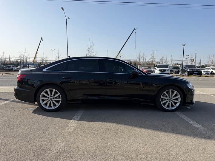 Audi A6L 2022 45 TFSI — фото 4