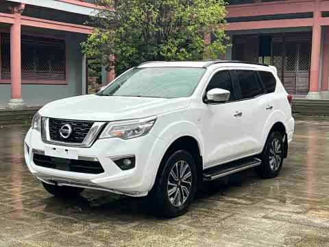 Nissan Terra — фото 10