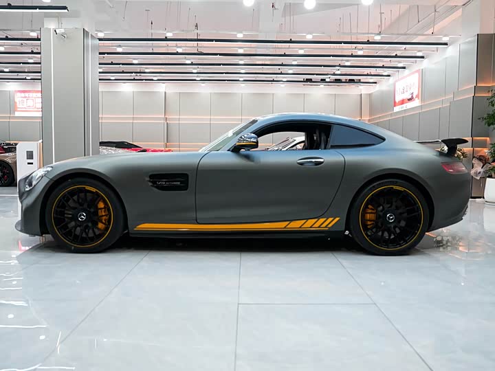 Mercedes-Benz AMG 2017 AMG GT S — фото 11