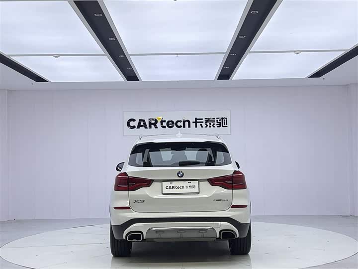 BMW X3 2019 x Drive 28i — фото 5