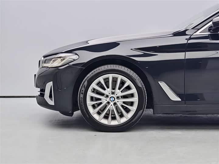 BMW 5-Series 2021 525 Li — фото 6