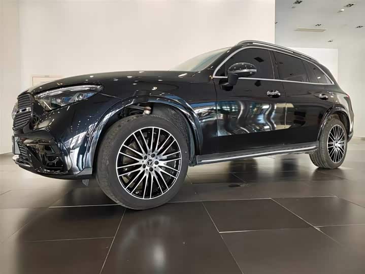 Mercedes-Benz GLC 2024 GLC 300 L 4 MATIC Luxury 7