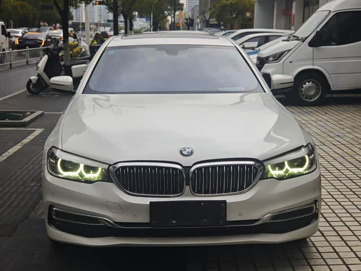 BMW 5-Series 2020 525 Li — фото 3
