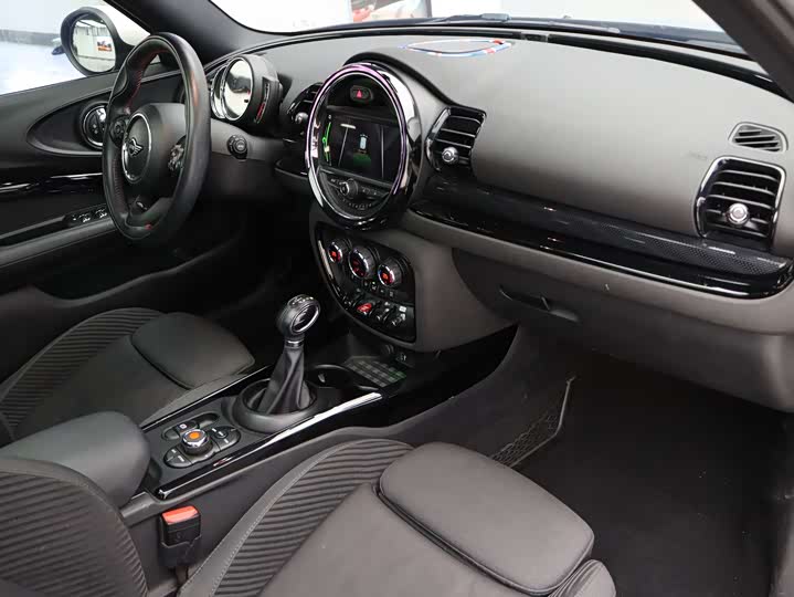 MINI Clubman — фото 23