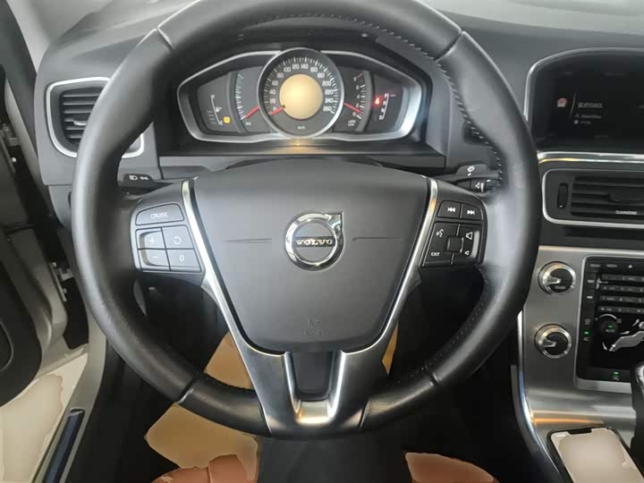 Volvo S60 2019 S 60 L T 5 — фото 7