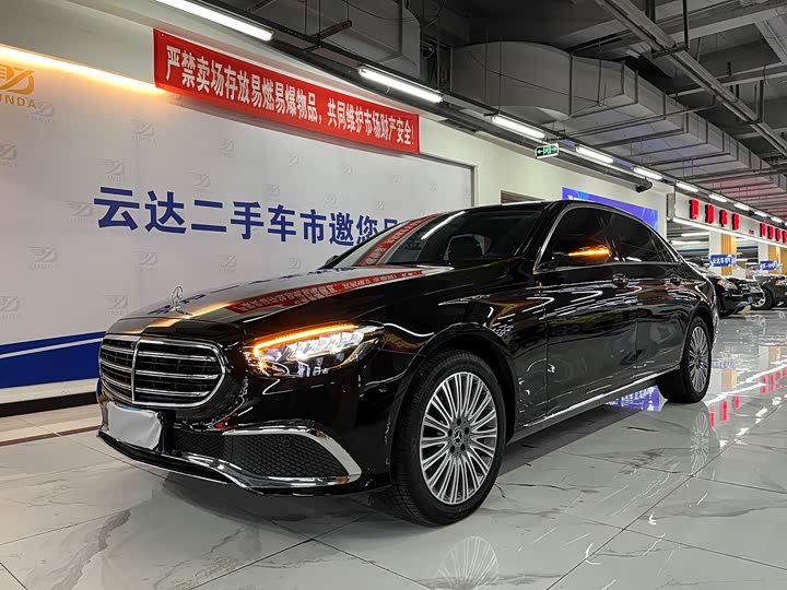 Mercedes-Benz E-Class 2023 E 300 L Luxury — фото 2
