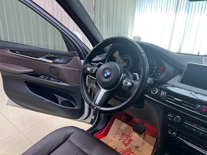 BMW X5 2018 x Drive 35i MSport — фото 14