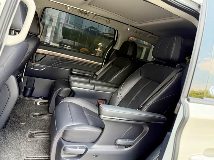 Trumpchi M8 2021 390 T — фото 9