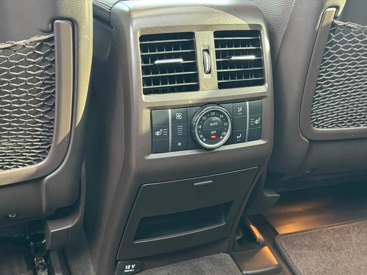 Mercedes-Benz GLS 2017 GLS 400 4 MATIC — фото 17