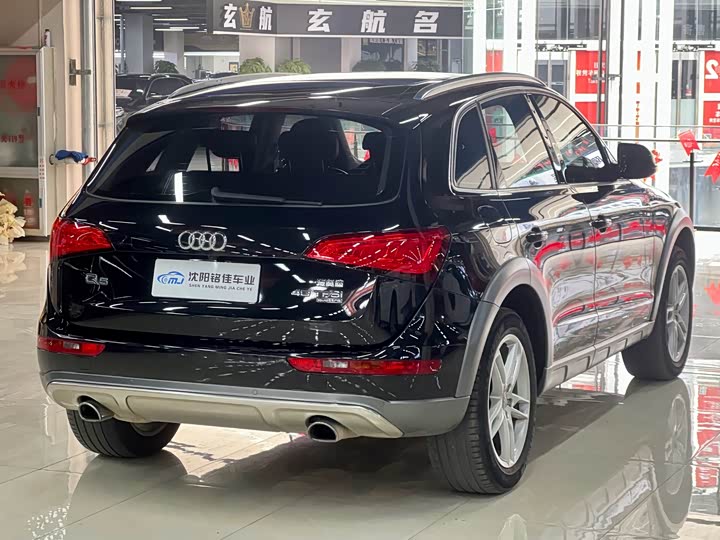 Audi Q5 2017 Plus 40 TFSI — фото 4
