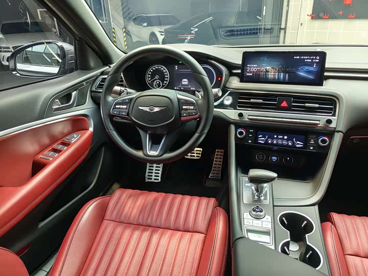 Genesis G70 2024 2.0 T Luxury Shooting Brake — фото 9