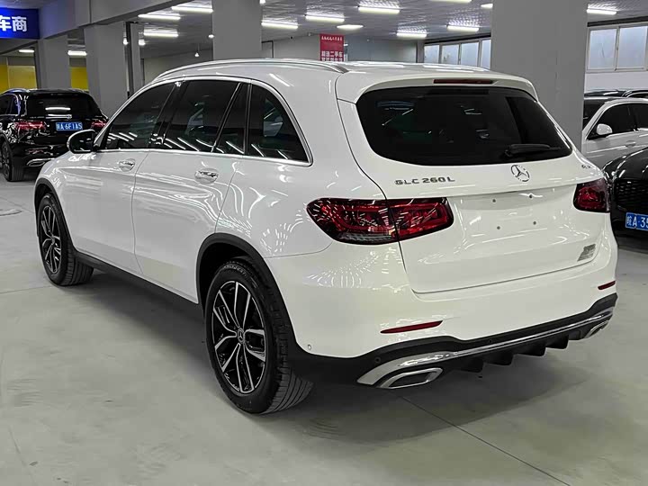 Mercedes-Benz GLC 2021 GLC 260 L 4 MATIC Luxury — фото 7