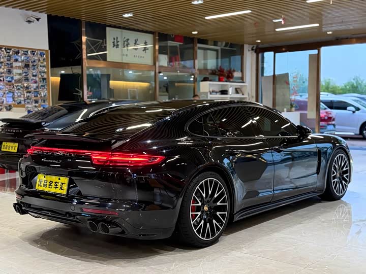 Porsche Panamera 2017 Panamera 3.0 T — фото 4