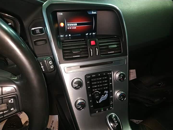 Volvo XC60 2017 T 5 AWD — фото 9
