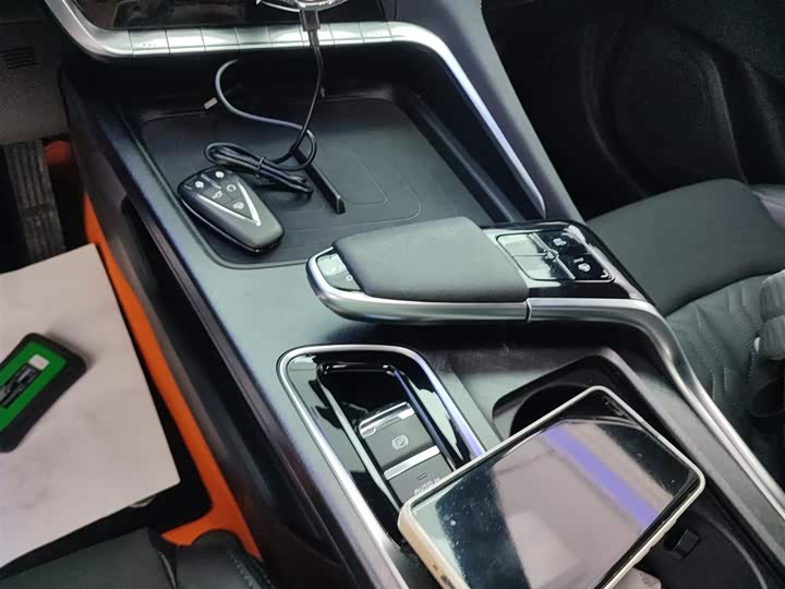 Changan UNI-T 2022 1.5 T Flagship — фото 10