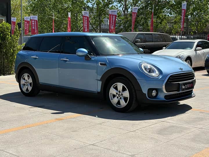 MINI Clubman — фото 3