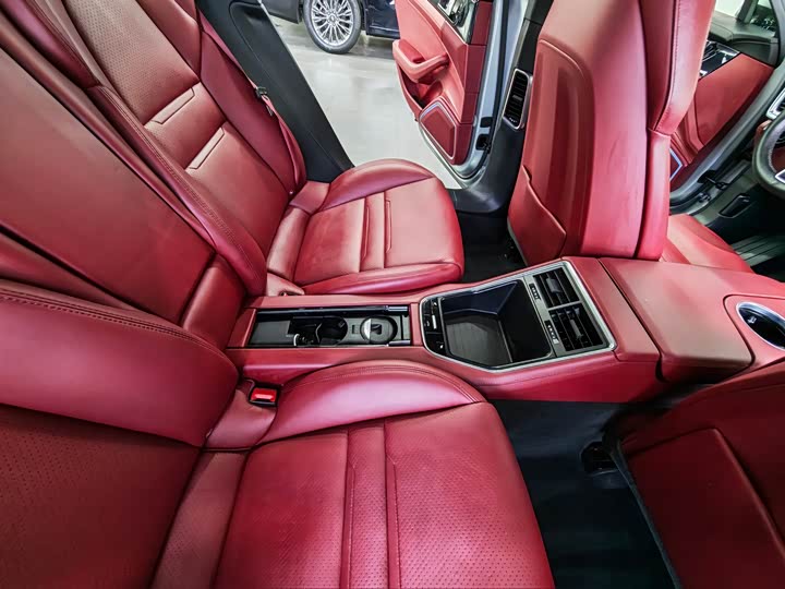Porsche Panamera 2019 Panamera 2.9 T — фото 12