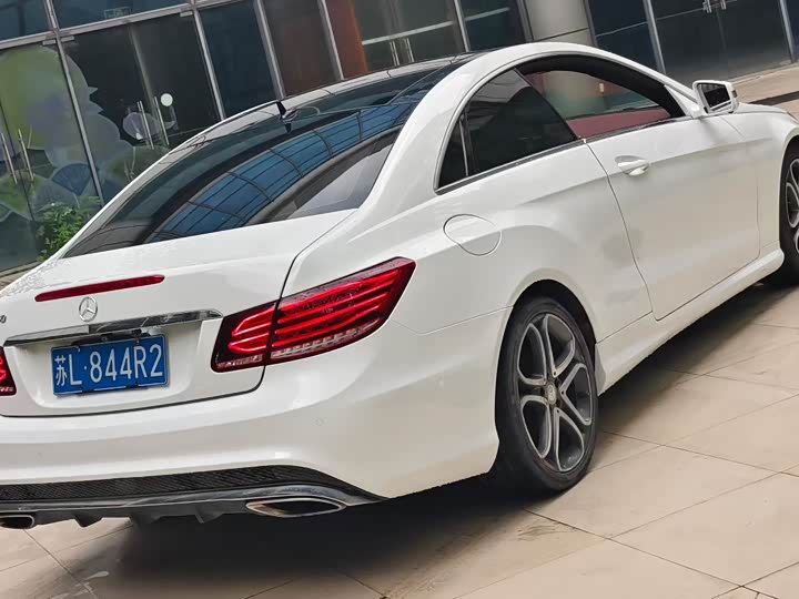 Mercedes-Benz E-Class 2014 E 200 — фото 5