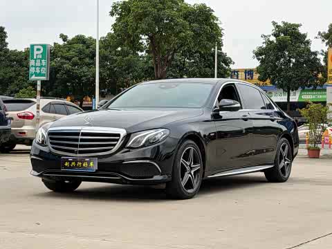 Mercedes-Benz E-Class 2020 E 300 L — фото 15